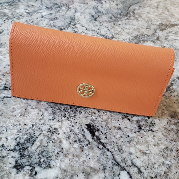 Tory Burch Accessories - Tory Burch Large Glasses Case
